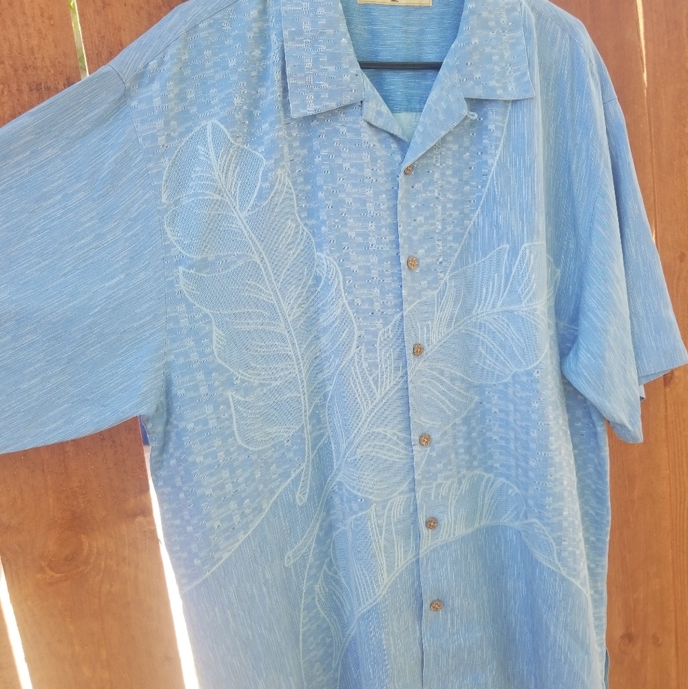Tommy Bahama Men's Blue Floral Hawaiian Shirt
